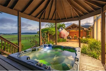 8211 Deats Lane, Dickinson, TX 77539 - Photo 10