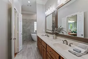 8211 Deats Ln, Dickinson, TX 77539 - Photo 30