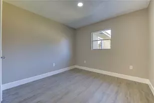 3020 2nd Ave N, Texas City, TX 77590 - Photo 28