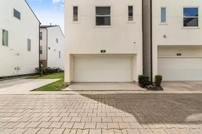 719 Schwartz Street, Houston, TX 77020 - Photo 1