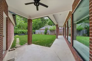 14 Hilshire Grove Ln, Hilshire, TX 77055 - Photo 20