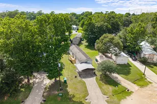 13053 Oak Manor Ct, Willis, TX 77318 - Photo 26