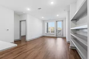 1950 Winrock Blvd, Houston, TX 77057 - Photo 4