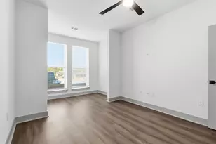 1950 Winrock Blvd, Houston, TX 77057 - Photo 10