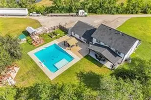 18502 Wells Ct, Pearland, TX 77584 - Photo 48