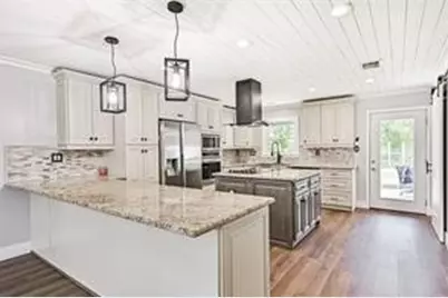 18502 Wells Court, Pearland, TX 77584 - Photo 12