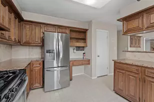 2322 Shadow Glen, Spring, TX 77386 - Photo 16