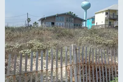 126 Detenbeck Avenue, Surfside Beach, TX 77541 - Photo 4