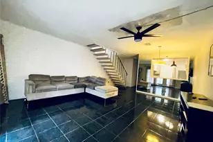 7825 Rue St Cyr St, Houston, TX 77074 - Photo 4