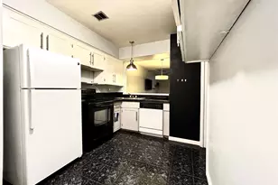 7825 Rue St Cyr St, Houston, TX 77074 - Photo 2