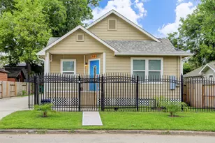 7112 Avenue L, Houston, TX 77011 - Photo 1