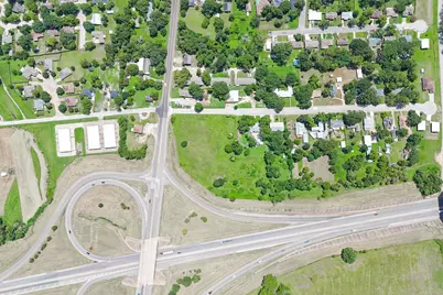 102 S Dixie Street, Brenham, TX 77833 - Photo 2