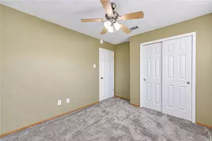 11605 Strom, Dickinson, TX 77539 - Photo 26
