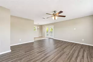 11605 Strom, Dickinson, TX 77539 - Photo 12
