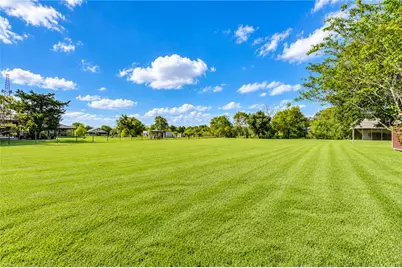 11605 Strom, Dickinson, TX 77539 - Photo 38