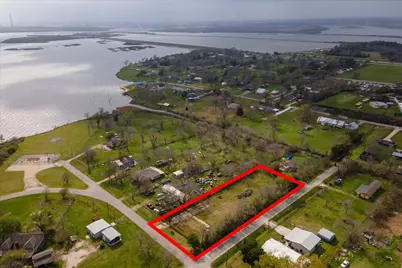 301 Oakland Street, Baytown, TX 77520 - Photo 24