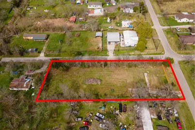 301 Oakland Street, Baytown, TX 77520 - Photo 22