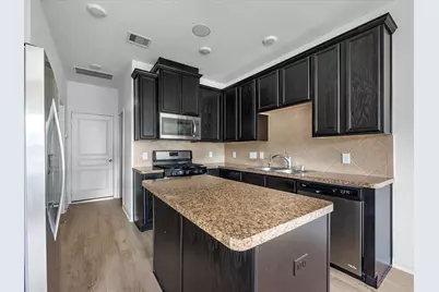 17046 Amarose Drive, Houston, TX 77090 - Photo 6