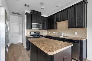 17046 Amarose Dr, Houston, TX 77090 - Photo 6