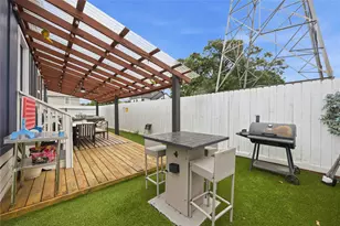 1602 Luzon St, Houston, TX 77009 - Photo 28