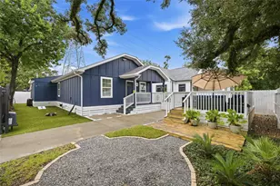 1602 Luzon St, Houston, TX 77009 - Photo 2