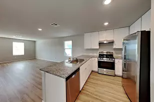 4244 Thalweg Way, San Antonio, TX 78223 - Photo 4