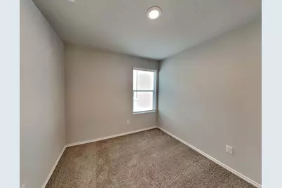 4244 Thalweg Way, San Antonio, TX 78223 - Photo 10