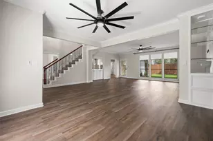 6786 Kestrel Ct, Houston, TX 77069 - Photo 4