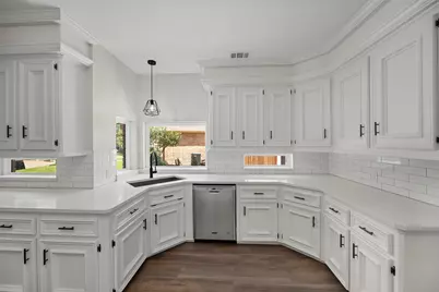 6786 Kestrel Court, Houston, TX 77069 - Photo 8