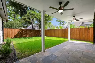 6786 Kestrel Ct, Houston, TX 77069 - Photo 36