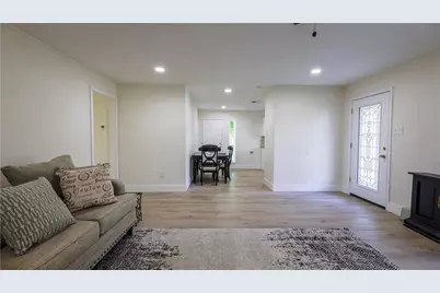 1413 N Avenue R, Freeport, TX 77541 - Photo 8
