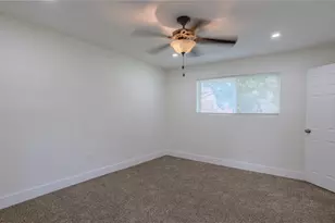 1413 N Avenue R, Freeport, TX 77541 - Photo 12