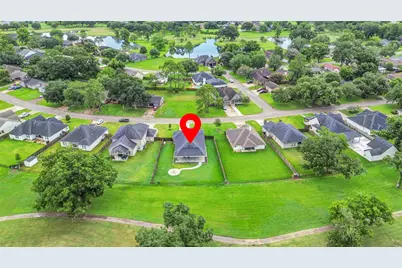 411 S Amherst Drive, West Columbia, TX 77486 - Photo 4