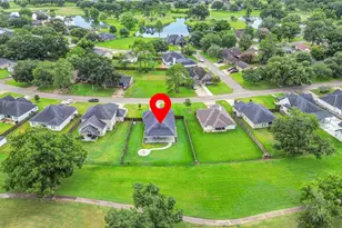 411 S Amherst Dr, West Columbia, TX 77486 - Photo 4