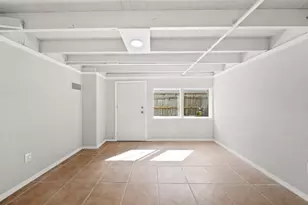 2015 36th St, Galveston, TX 77550 - Photo 20