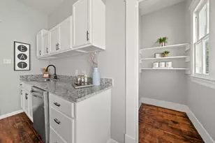 2015 36th St, Galveston, TX 77550 - Photo 10