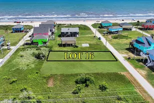 986 Smith Dr, Gilchrist, TX 77617 - Photo 1