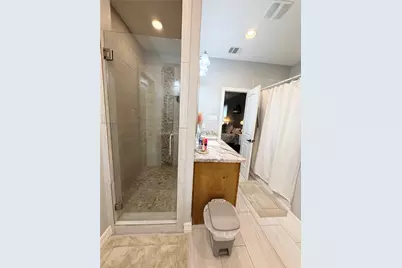 211 Brazos Drive, Baytown, TX 77523 - Photo 10