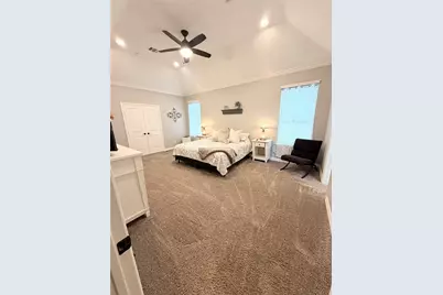 211 Brazos Drive, Baytown, TX 77523 - Photo 8