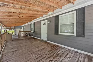 10702 River Oaks Dr, Conroe, TX 77385 - Photo 2