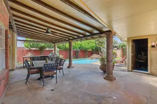 2114 Gentryside Dr, Houston, TX 77077 - Photo 2