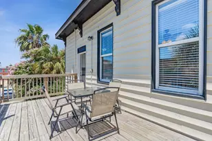 811 24th St, Galveston, TX 77550 - Photo 38
