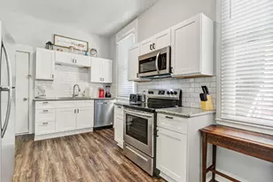 811 24th St, Galveston, TX 77550 - Photo 10