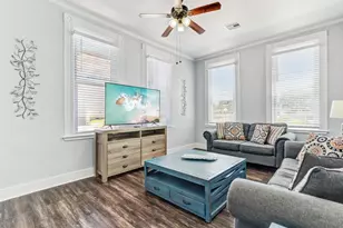 811 24th St, Galveston, TX 77550 - Photo 6