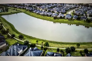 7936 Lake Commons Dr, Rosenberg, TX 77469 - Photo 32