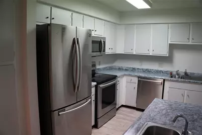 6601 Sands Point Drive #73, Houston, TX 77074 - Photo 10