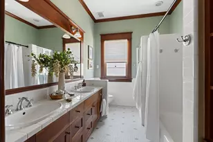 411 Bayland Ave, Houston, TX 77009 - Photo 30