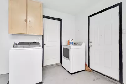 8006 Shiner Lane, Houston, TX 77072 - Photo 38