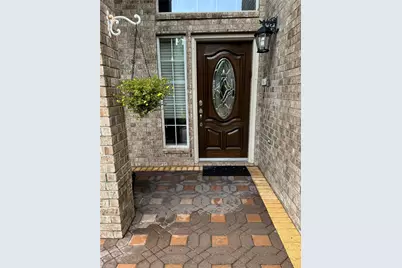 14330 Dunrobin Way, Sugar Land, TX 77498 - Photo 2