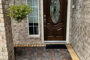 14330 Dunrobin Way, Sugar Land, TX 77498 - Photo 2